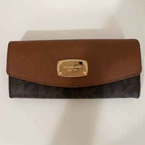 MICHAEL KORS WALLET